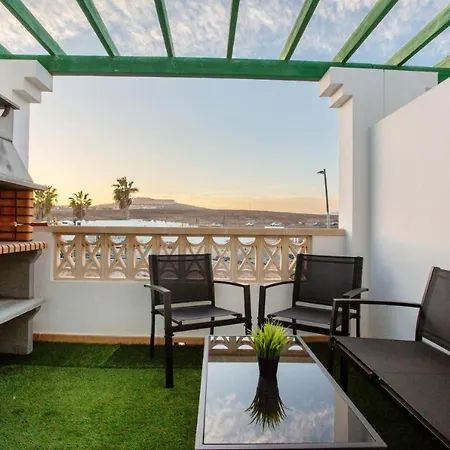 Apt De 2 Bedroom Completamente Nuevo Y Equipado,bbq *